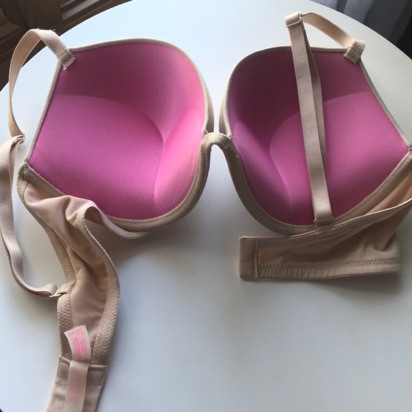 Super Push-Up Victoria’s Secret Bra - Picture 2 of 3